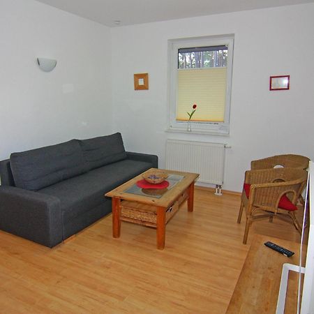Inviting Holiday Home With Garden 特拉森海德 外观 照片